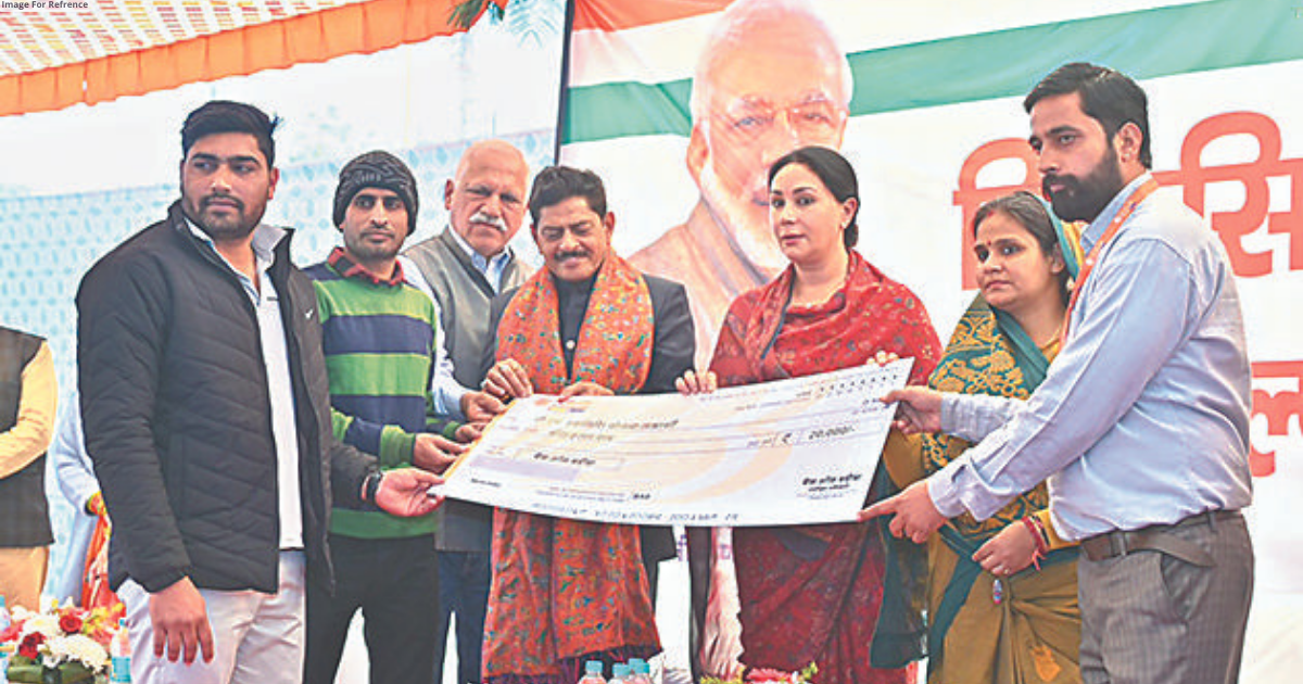 Centre reaching out to masses with govt schemes: Diya